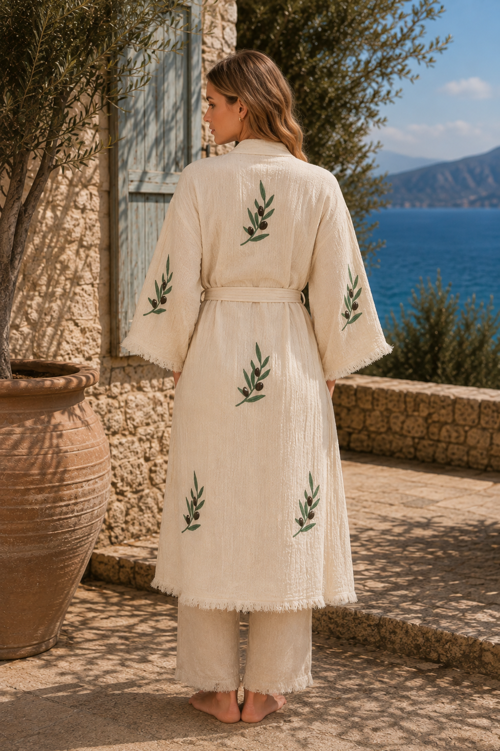 Olive-Branch Design Hand-Printed Cotton Kimono